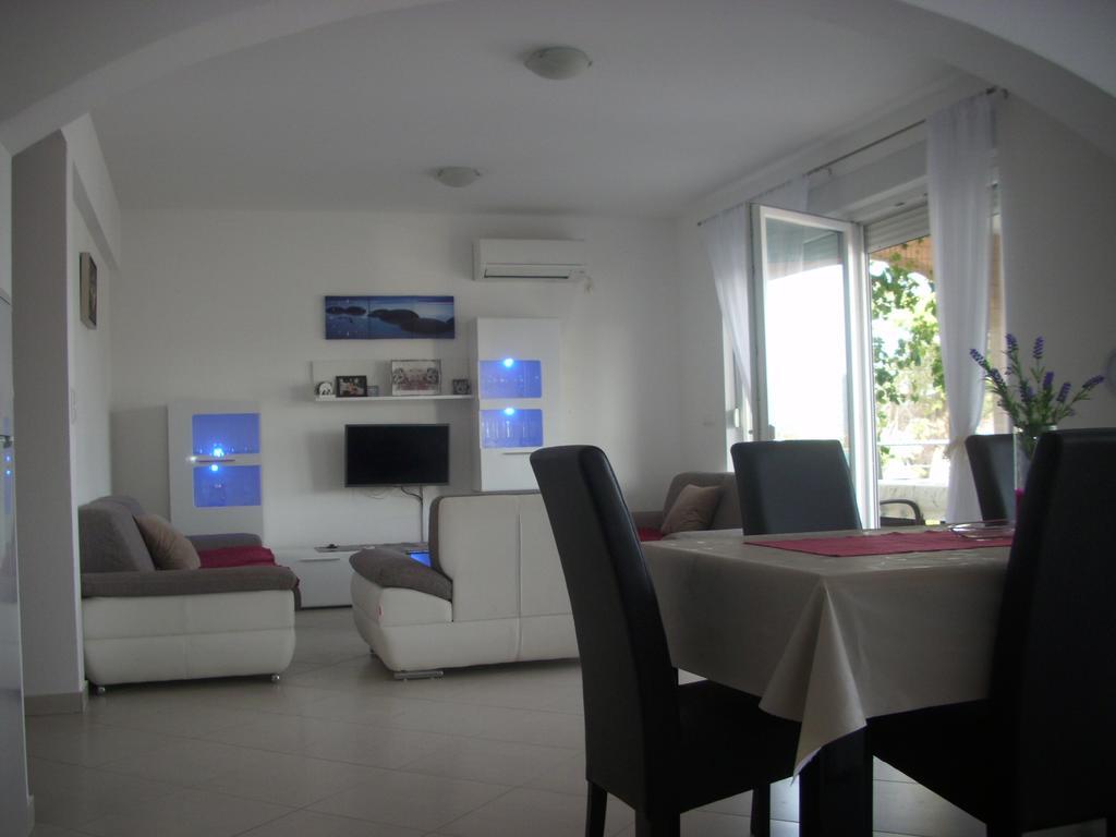 Apartments Kala Janjina Esterno foto